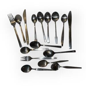 Vintage lot of Airlines cutlery EUC